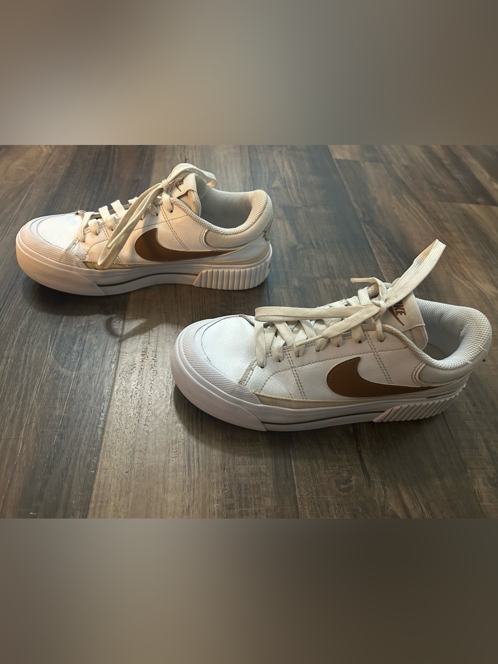 Nike Women's Court Legacy Lift 'White British Tan Sanddrift' HQ1542 100 Size 6